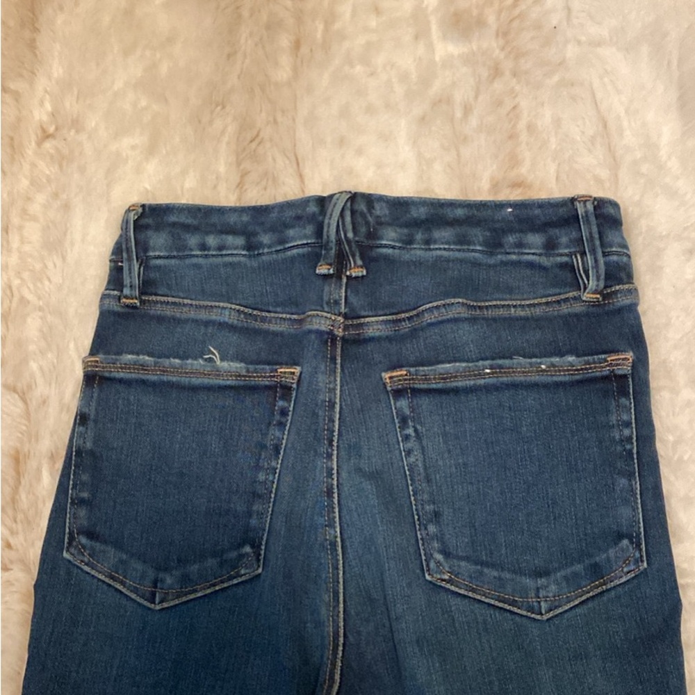 Good American Blue Straight Leg Jeans - Picture 5 of 6